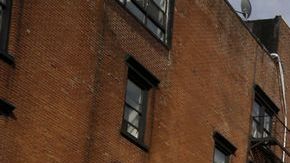 Auto involucrado en el accidente en el East Village.