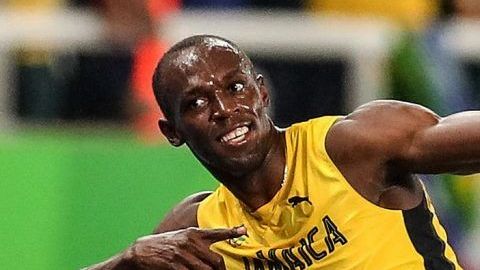 El exatleta olímpico jamaiquino Usain Bolt podría jugar en el fútbol mexicano.