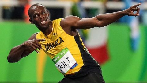 El exatleta olímpico jamaiquino Usain Bolt podría jugar en el fútbol mexicano.