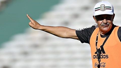 Ricardo Ferretti, director técnico interino de la selección mexicana.