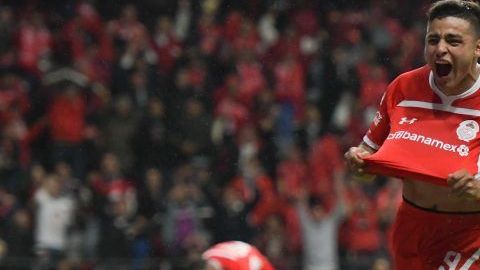 Los Diablos Rojos del Toluca le empataron de último segundo al Club América..