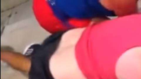 Terry Thompson sobre John Hernández.