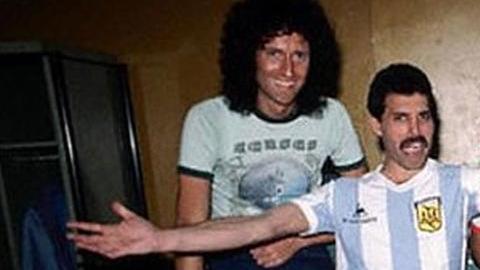 Maradona conoció a Freddie Mercury y Queen en 1981