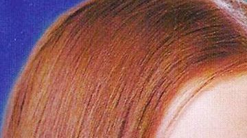 Michelle Vieth y Hector Soberón en la telenovela "Mi pequeña traviesa"