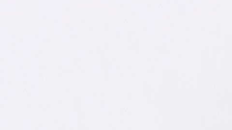 Los niños necesitan filtros y educación sobre qué ven./Shutterstock