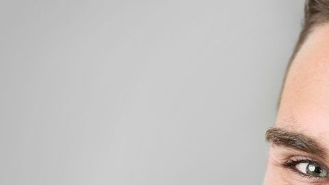 El apio tiene muchas propiedades sexuales.