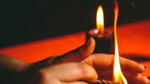 Ajo y laurel para atraer dinero.