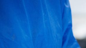 La paciente comenzó a recordar lo vivido dentro del quirófano.