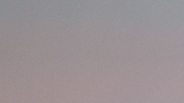 Hay que sostener bien al bebé y no dejarlo nunca solo en la bañera. /Shutterstock