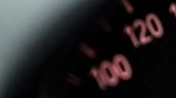 Conoce los indicadores que encienden en tu tablero.