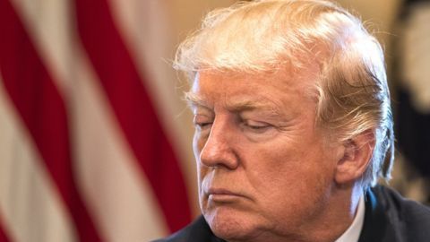 Trump divulgó el estudio el "Black Friday" esperando que fuera omitido por la prensa