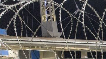 El presidente defendió el reforzamiento de la frontera.