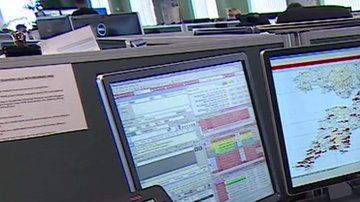 A Kaitlyn le habían enseñado a llamar a emergencias.