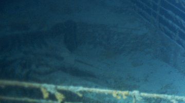 Los exploradores hallaron la embarcación a 4 km de profundidad.