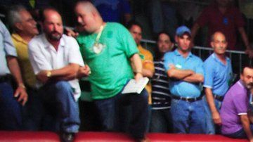 Las peleas de gallos son consideradas un negocio en Puerto Rico.