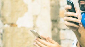 Apple y Google quieren ayudarte a saber cuánto tiempo usas en el cel.