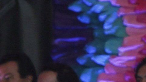 AMLO al recibir el Bastón de mando.