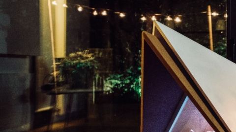 Más allá de empezar a fabricar artículos para mascotas, la marca quiere promover su tecnología aisladora de sonido