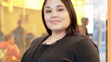 Educándose, Chantel Díaz busca empleos mejor remunerados