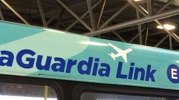 El aeropuerto LaGuardia reanuda operaciones tras explosión en Queens.