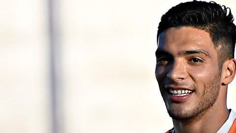 Raúl Jiménez ya es indispensable para el plantemiento actual del Wolverhampton.