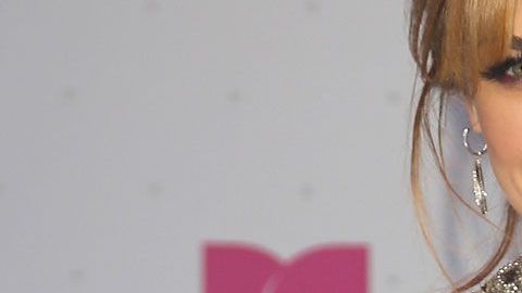 Aracely Arámbula luce espectacular.