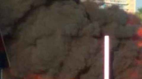 El incendio se provocó al momento de abastecer combustible.