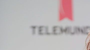 Chiquis Rivera siempre chic.