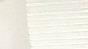 Michel Salomon, comisionado del Consejo Mundial de Boxeo, y Mario Gutiérrez, representante en Chicago, con el Cinturón Diamante. (Javier Quiroz / La Raza)