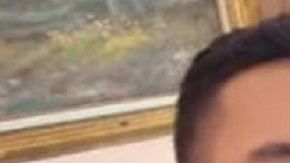 Brian viajará con el consentimiento de su padre.