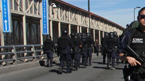 Agente de la Patrulla Fronteriza en El Paso.