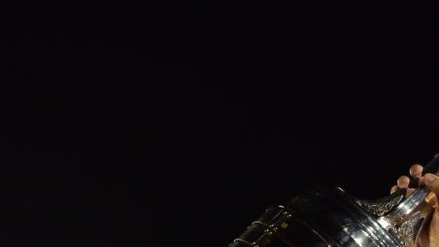 La Copa Libertadores será disputada por los clubes argentinos River Plate y Boca Juniors en el Santiago Bernabeu de Madrid.