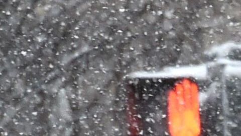 Las fuertes nevadas pueden causar también cortes de energía.