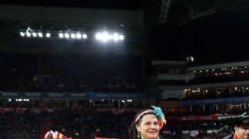 Hubo bailes típicos mexicanos en el estadio del PSV, con mariachi incluido