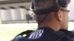 Los activistas también piden destinar menos recursos a ICE.