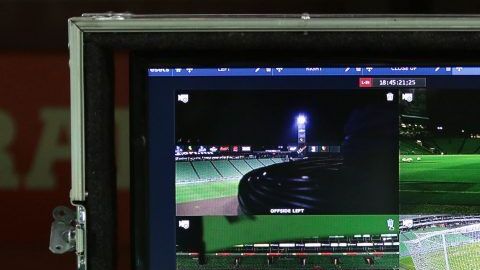 El sistema de Video assistant referee (VAR), llegará antes de lo previsto a la Champions League.