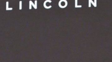 Marjorie de Sousa se mostró sexy.