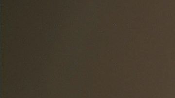 InSight Mars parece celebrar el éxito con una simple elevación del brazo.