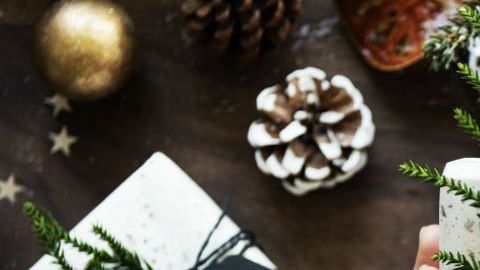 Sorprende a tu familia con regalos elaborados por ti mismo.