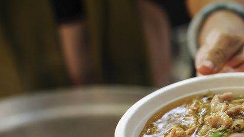 Los actos de caridad hablan de nosotros y de nuestra sociedad.