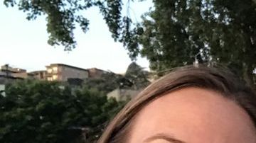 Jessica y Aaron con su hija Alice.