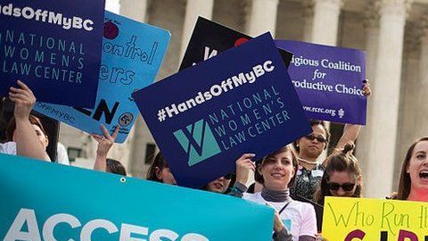 Trump intenta tumbar otra de los puntos claves del Obamacare.