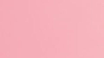 Muchos piensan que el jugo de frutas es una buena forma de obtener vitaminas, pero es mejor consumir la fruta entera.