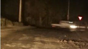 El sismo generó desplazamientos de terrenos.