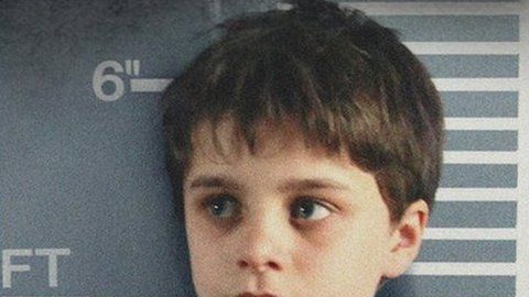 Dos niños actores interpretan a los asesinos de James Bulger en la película "Detainment".