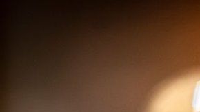 105399133_gettyimages-1040640460