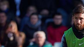 Lionel Messi marcó un golazo durante el entrenamiento del Barcelona en el Mini Estadi