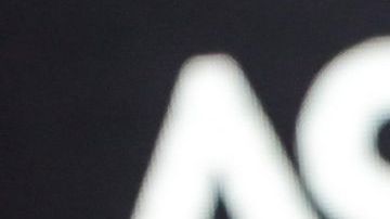 El español Rafael Nadal avanzó en el Australian Open tras cuatro meses de inactividad.