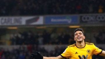 Raúl Jiménez, delantero mexicano del Wolverhampton inglés.