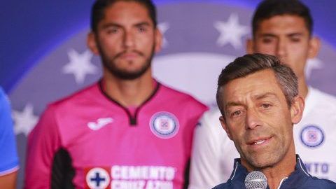 Pedro Caixinha director técnico de la Máquina Celeste del Cruz Azul.